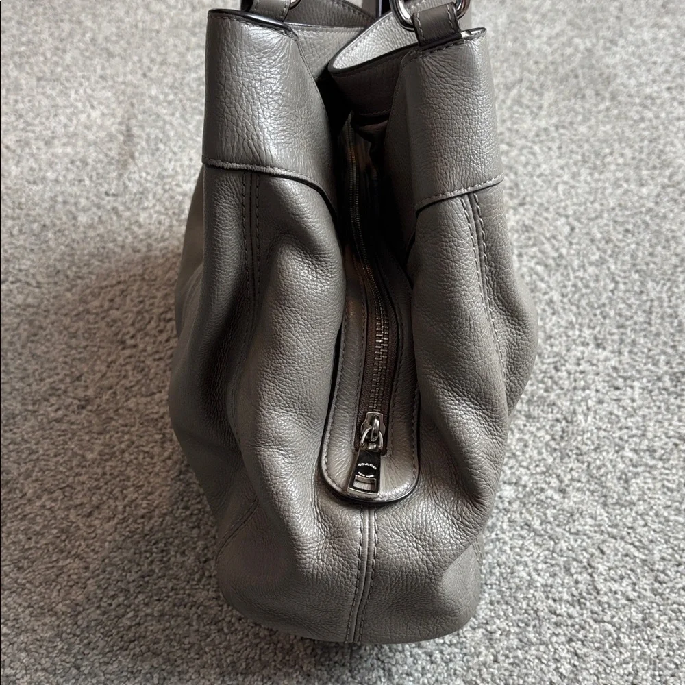 COACH Lexy Fog (Gray) Pebble Leather 3 Compartment Shoulder Bag #F27593 - Picture 10 of 16